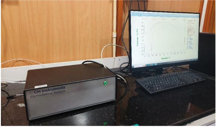 Electrochemical workstation