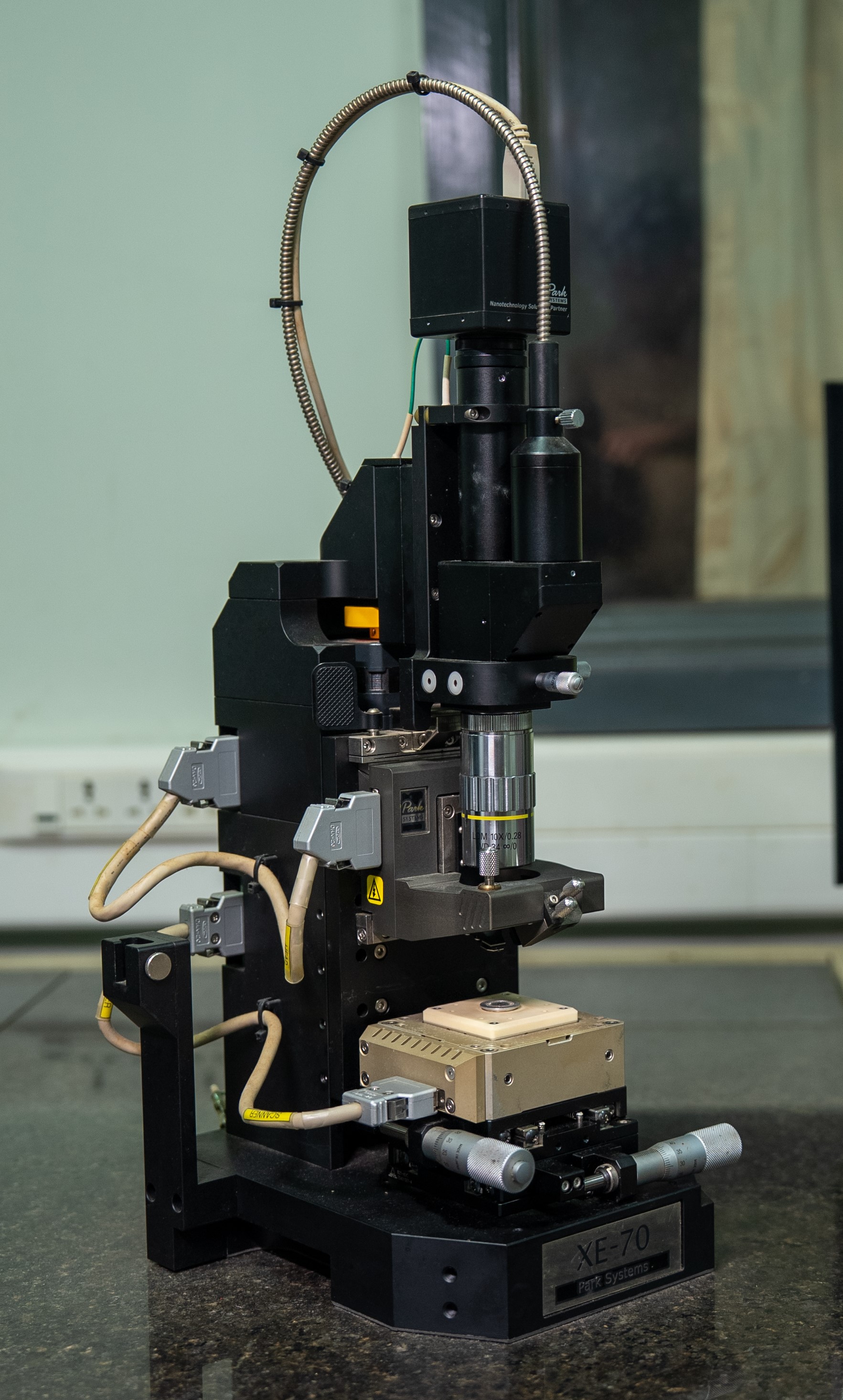 Atomic Force Microscope